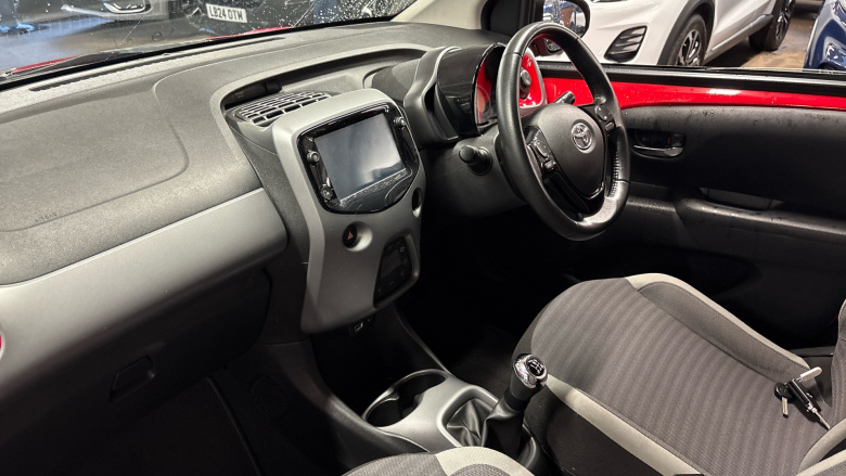 Toyota Aygo 1.0 VVT-i X-Trend 5dr Petrol Hatchback